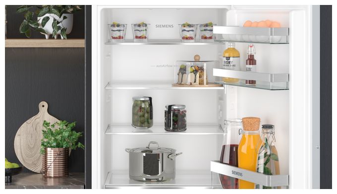 165 l 102,1 cm Einbaukühlschrank EEK: E 96 kWh Jahr iQ300 KI31R2FE0 