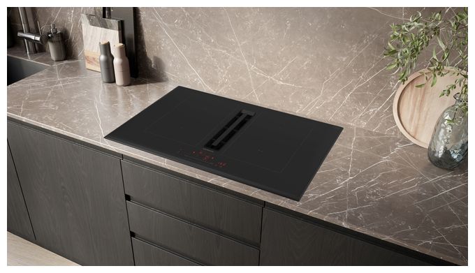 71 cm Induktionskochfeld 4 Kochzonen mit integriertem Dunstabzug iQ500 ED751HQ26E autarkes 