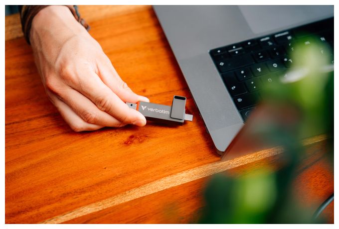USB Type-A / USB Type-C Stick 128 GB  Dual QuickStick (Grau) 
