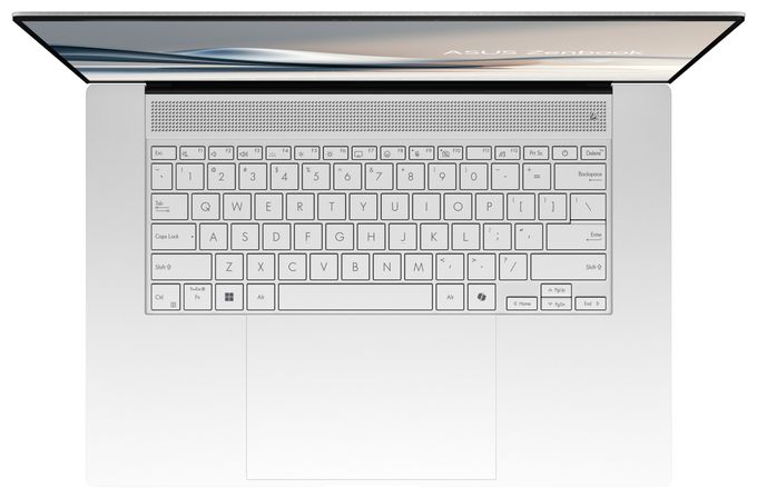 UM5606GA-SR553W Copilot+ PC 
