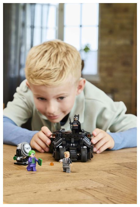 BatmanTM Tumbler vs. Two-FaceTM & The JokerTM 