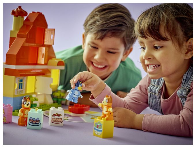 Blueys Familienhaus mit Memory-Spiel 