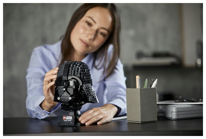 Darth-VaderTM Helm 