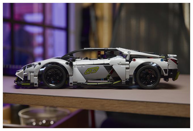 Lamborghini Revuelto Supersportwagen 