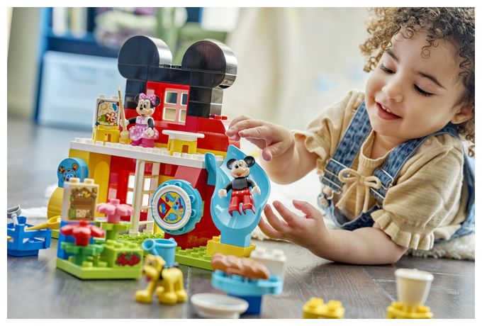 Micky Maus Wunderhaus mit Minnie und Pluto 
