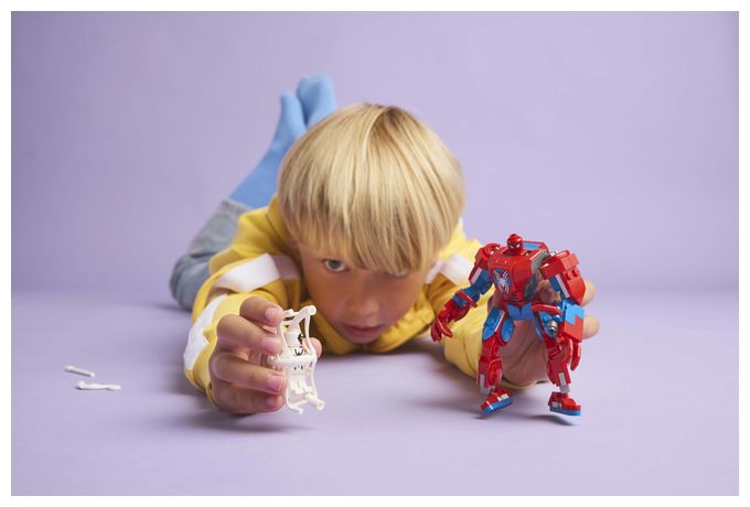 Spider-Man Mech vs. Anti-Venom 