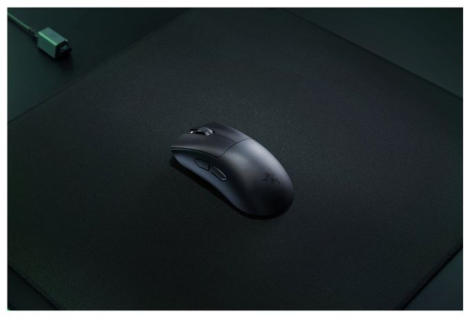 26000 DPI Gaming Maus Optisch  DeathAdder V3 HyperSpeed (Schwarz) 