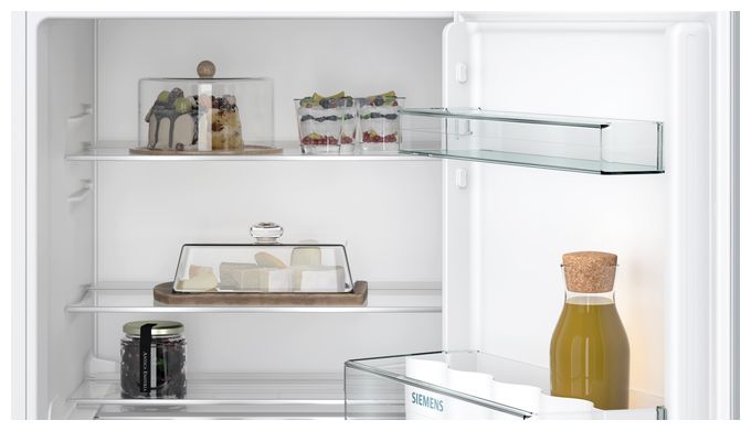 134 l 82 cm Einbaukühlschrank EEK: E 93 kWh Jahr iQ300 KU21RVFE0 
