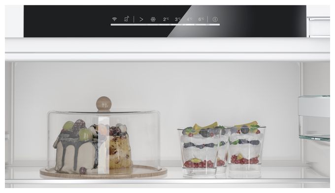 134 l 82 cm Einbaukühlschrank EEK: E 93 kWh Jahr iQ500 KU21RADE0 