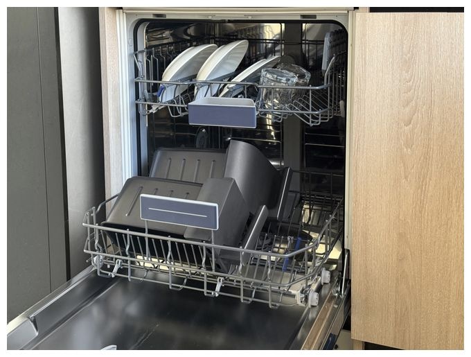 Doppel Heißluftfritteuse 10 l 2700 W  BHR07SGEU (Schwarz) 
