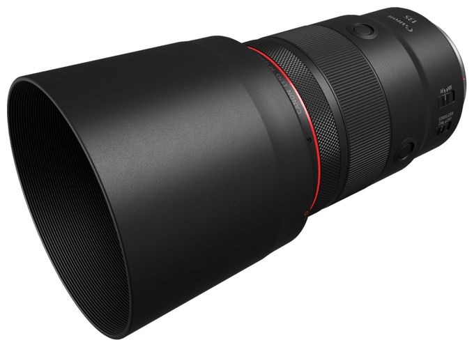 RF 135mm F1.8 L IS USM 