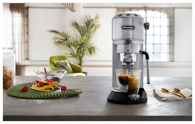 Siebträger Kaffeemaschine 15 bar 1300 W  EC885.M Dedica Arte (Silber) 