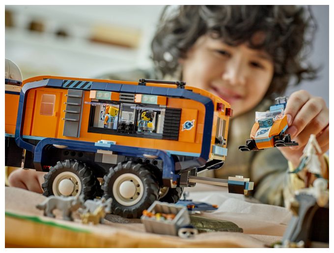 Arktis-Truck mit Labor 