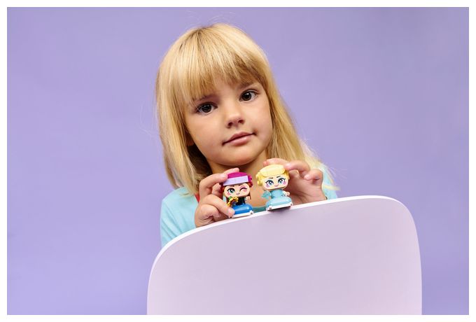 Die Mini-Prinzessinnen Anna und Elsa 