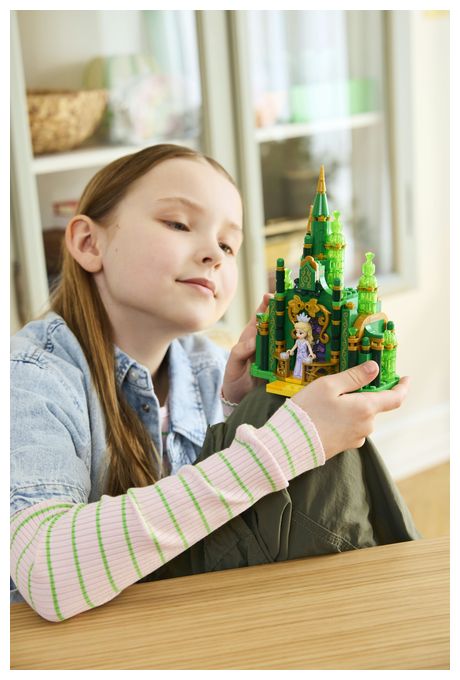 Emerald City & Kiamo Ko Castle 
