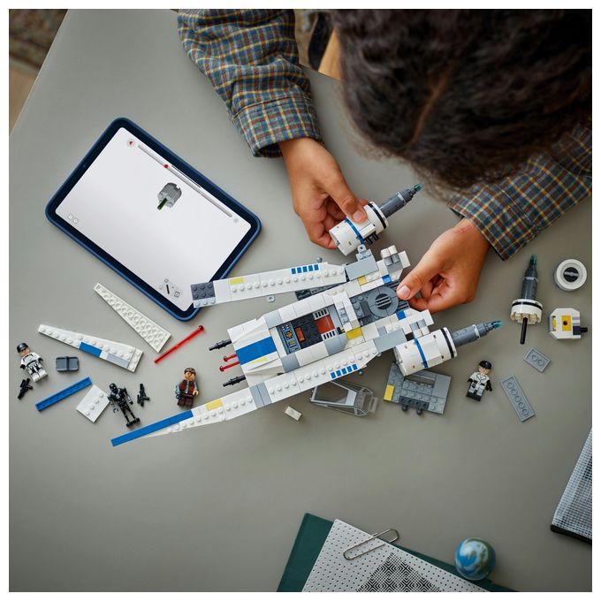 Rebel U-Wing Starfighter™ 