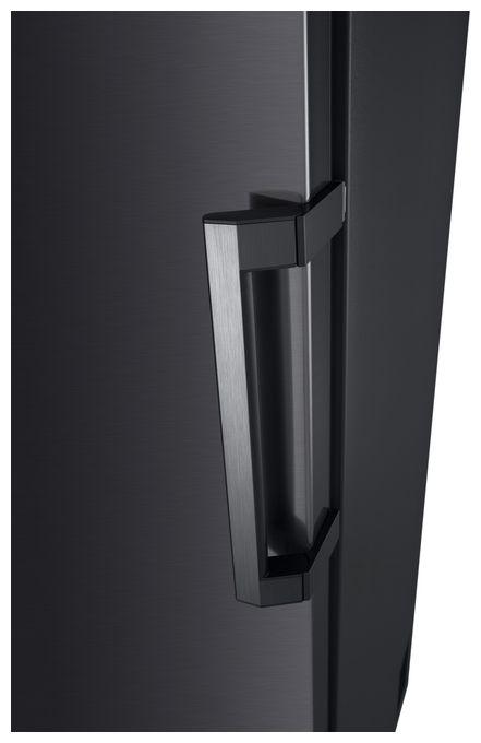 324 l / Kühlschrank freistehend EEK: D 211 kWh Jahr NoFrost  GFM61MCCSF (Schwarz) 