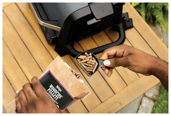 XSKOGRBPLT2EU Woodfire Pellets Robust Blend 900g 
