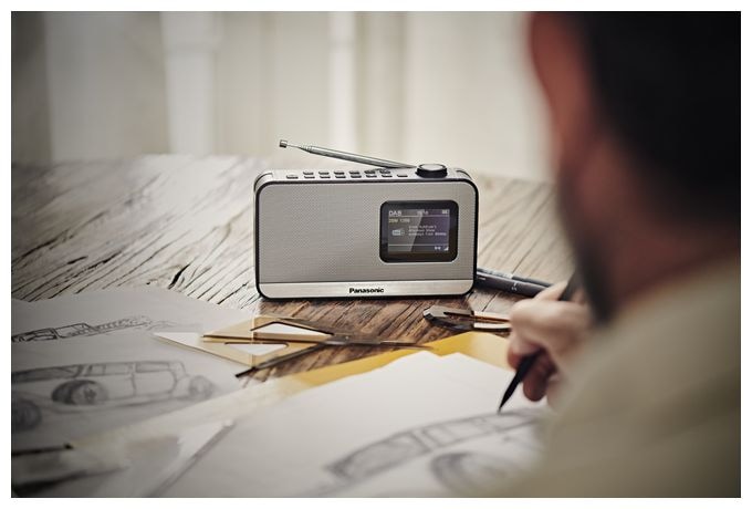 Bluetooth DAB+, FM Radio Tragbar  RF-D15 (Schwarz, Silber) 