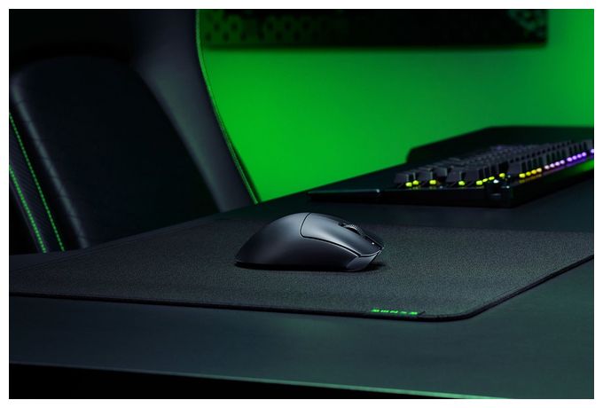26000 DPI Gaming Maus Optisch  DeathAdder V3 HyperSpeed (Schwarz) 