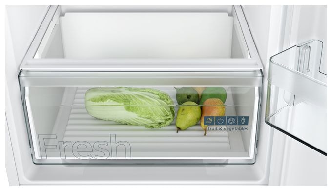 184 l / 76 l 177,5 cm Einbau Kühl-/Gefrierkombination 234 kWh NoFrost iQ100 KI86NNFE0 