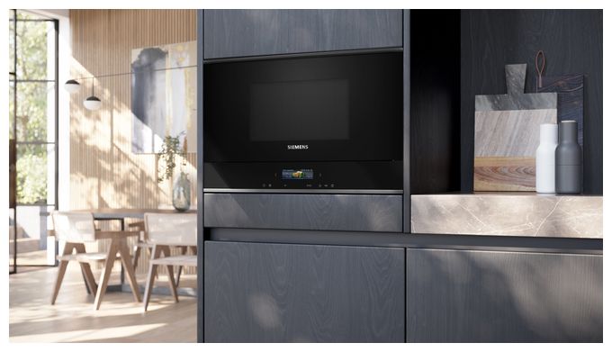Einbau-Mikrowelle 900 W Größe: mittel Grill (Schwarz) iQ700 BE732L1B1 