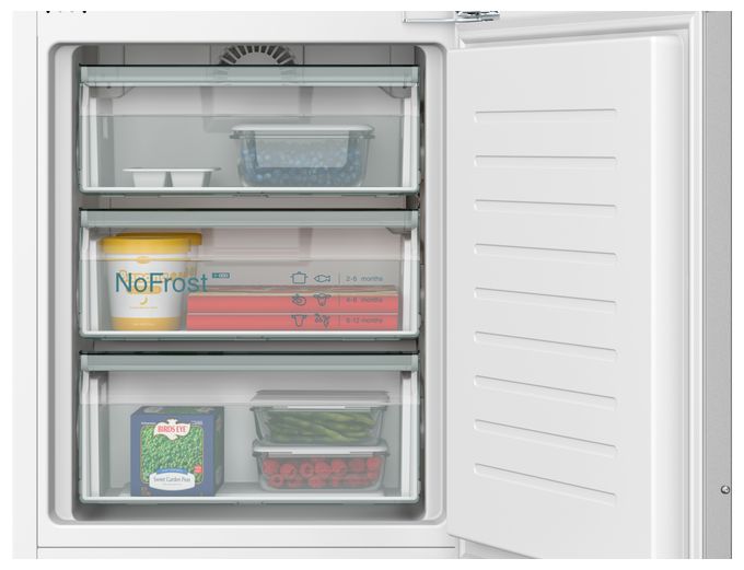 215 l Kühlteil 75 l Gefrierteil 194 cm Einbau Kühl-/Gefrierkombination NoFrost iQ500 KI96NSDD0 
