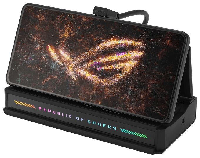 ROG Bulwark Dock (2025) DG300 