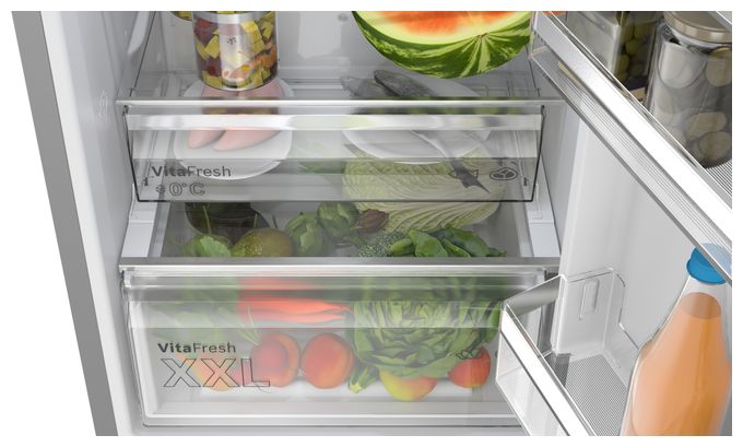 260 l / 103 l Kühl-Gefrierkombi freistehend NoFrost 162 kWh Jahr  Serie 4 KGN39VLCT (Edelstahl) 