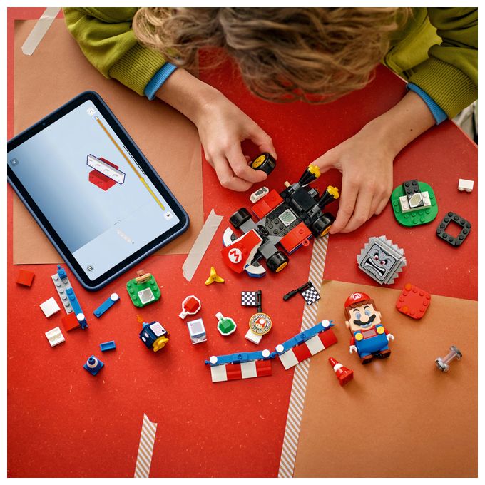 Mario KartTM – Interaktiver LEGO® MarioTM & Standard-Kart 