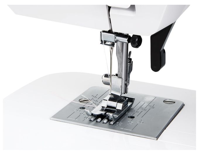 LIFE Nähmaschine SM70 (MD 11179) 12 verschiedene Stickmuster, 4 Schritte Knoploch, einstellbare Stichlänge, 70 Watt Motorleistung 