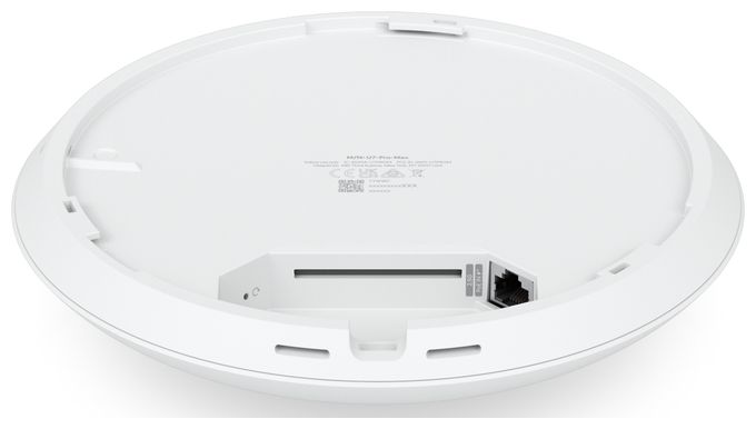 bis 5700 Mbit/s U7 Pro Max 