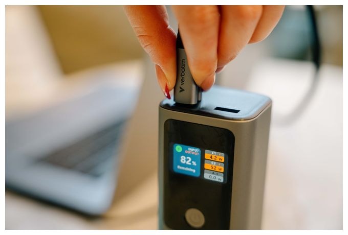 27000 mAh Powerbank USB Typ-C  Charge 'n' Go (Grau) 