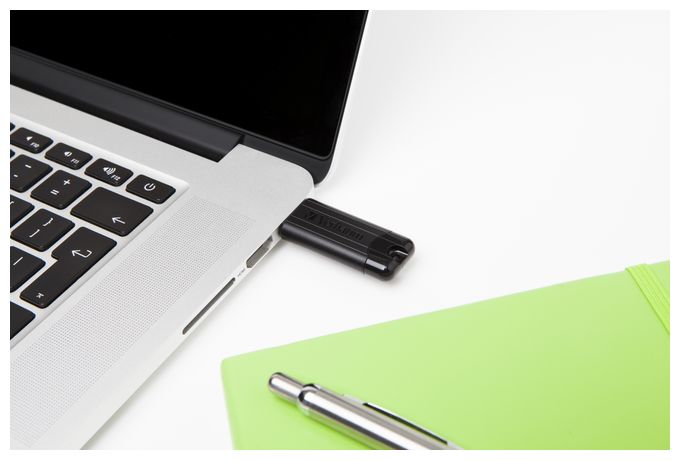 USB Typ-A Stick 128 GB  PinStripe 3.0 (Schwarz) 