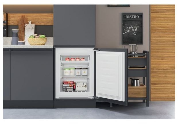 182 l / 68 l Einbau Kühl-/Gefrierkombination 224 kWh NoFrost KGITN18F2M 