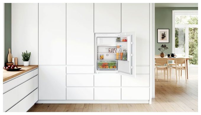 104 l 88 cm Einbaukühlschrank EEK: E 144 kWh Jahr Serie 2 KIL22NSE0 Schlepptür 