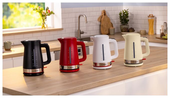 1,7 l Wasserkocher 2400 W  TWK4M224 MyMoment (Rot) 