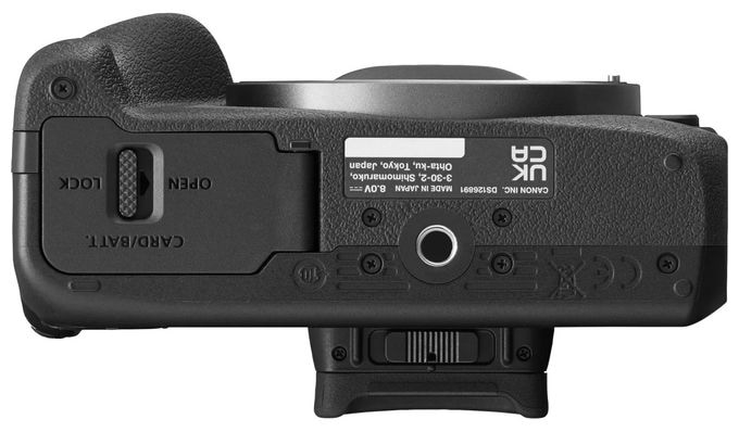 MILC 7,5 cm Wlan Bluetooth EOS R100 Kit 