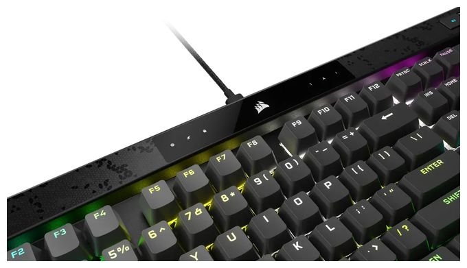 RGB-LED Gaming Tastatur USB  K70 Max (Schwarz) 