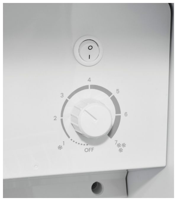 240 l Kühlschrank freistehend EEK: D 654 kWh Jahr NoFrost  GKS220-GT-431D (Weiß) 