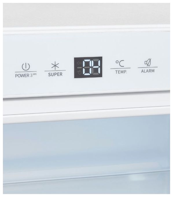 138 l 82,5 cm Einbaukühlschrank EEK: D 74 kWh Jahr UKS140-V-FE-010D 