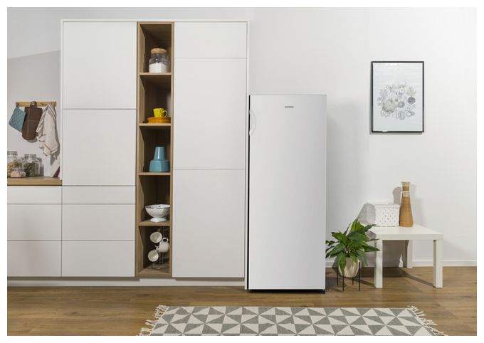 242 l / 242 l Kühlschrank freistehend EEK: E 104 kWh Jahr  R4142PW (Weiß) 