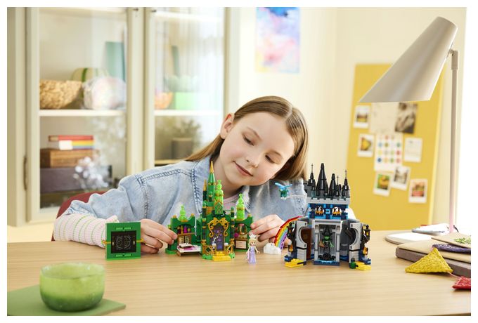 Emerald City & Kiamo Ko Castle 