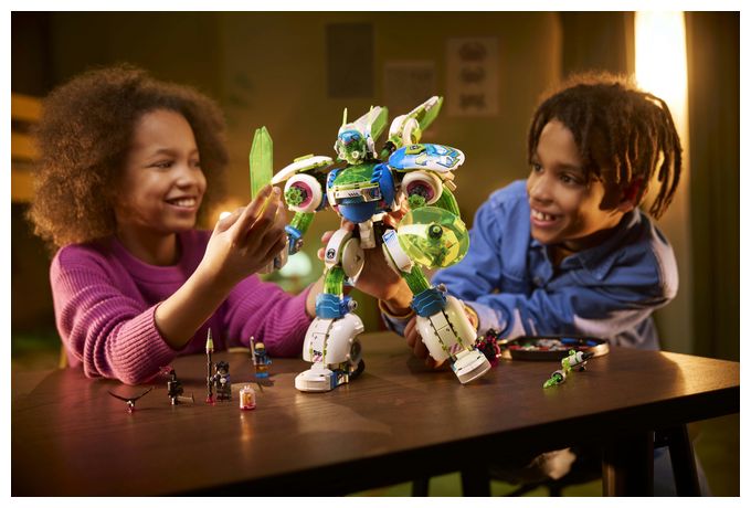 Mateo und Z-Blob der Ritter-Mech 