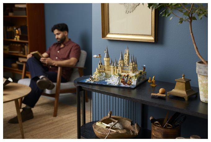 Schloss HogwartsTM mit Schlossgelände 