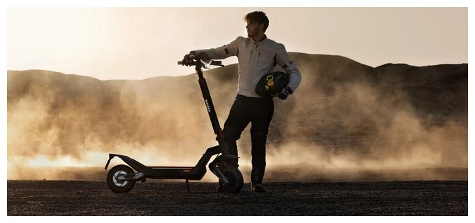 700 W E-Scooter 899 Wh 110 km Reichweite 35,6 kg  XT5 Max (Schwarz, Grau, Rot) 