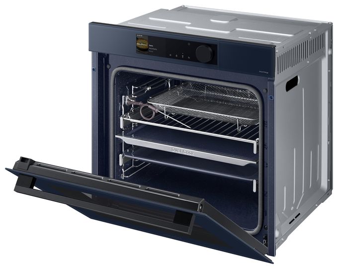 Einbaubackofen maxi Dampfgaren AutoClean NV7B6675CDN 
