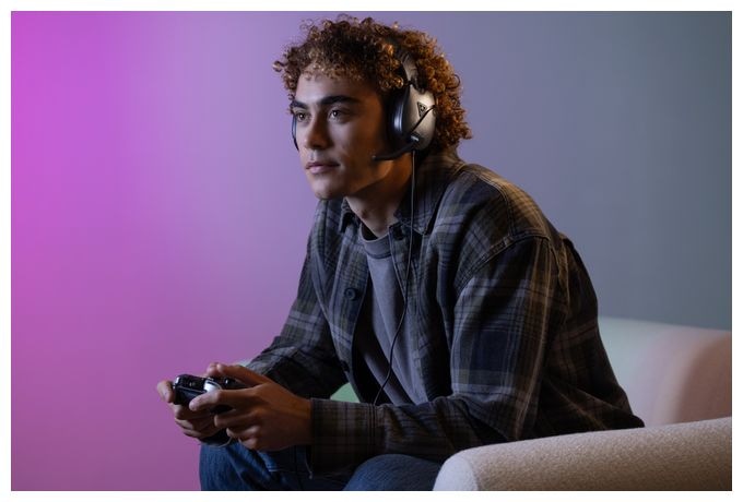 Over Ear Kopfhörer Kabelgebunden  Recon 70 Gaming (Schwarz) 
