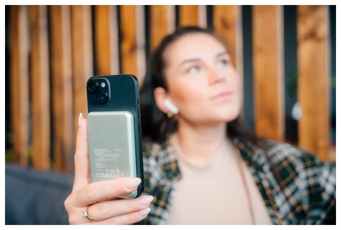 5000 mAh Powerbank USB Typ-C Kabelloses Laden  Charge 'n' Go (Grün) 