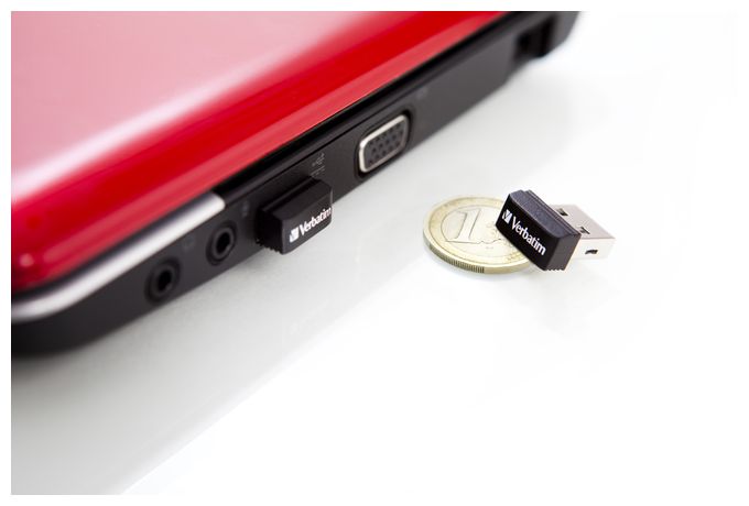 USB Typ-A Stick 16 GB  Nano (Schwarz) 